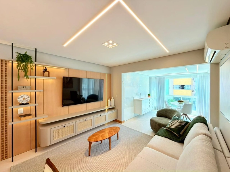 APARTAMENTO NO CENTRO DA CIDADE JUNTO A 2 PRAÇAS E BEM PRÓXIMO AO MAR: 8ª foto da galeria de imagens do imóvel