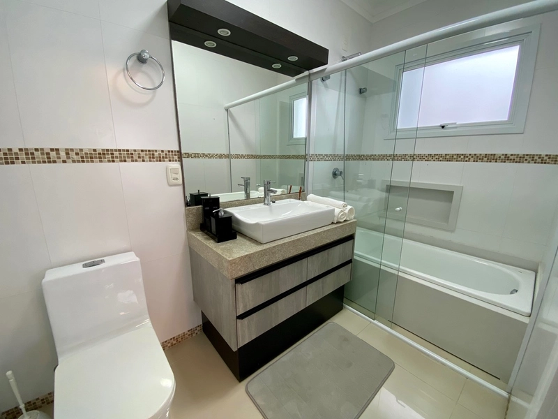 Sobrado Alto Padrão Mobiliado e Decorado no Condomínio Condado: 39ª foto da galeria de imagens do imóvel