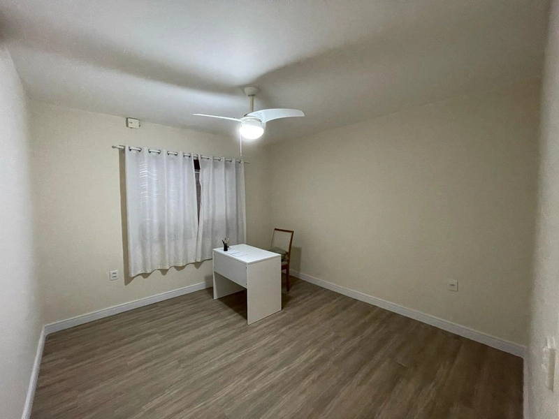 Casa em bairro bem povoado o ano inteiro: 25ª foto da galeria de imagens do imóvel