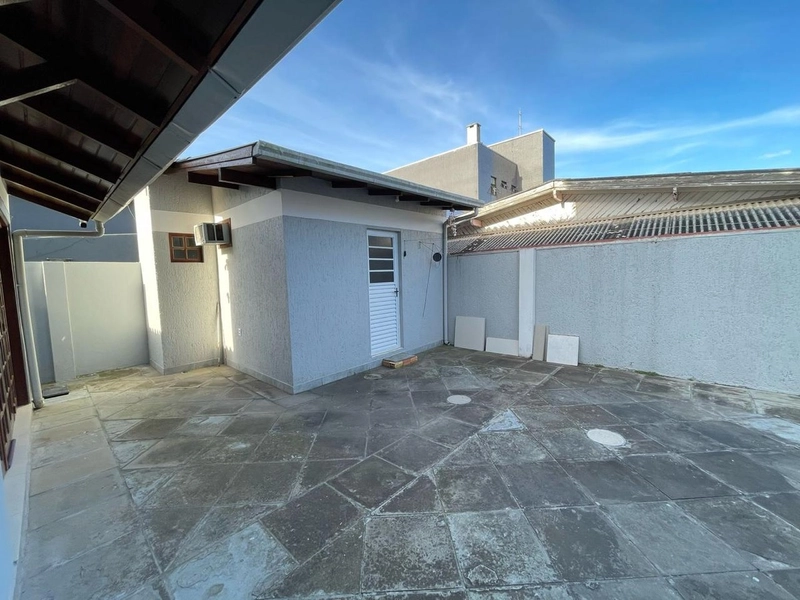 Casa em bairro bem povoado o ano inteiro: 18ª foto da galeria de imagens do imóvel