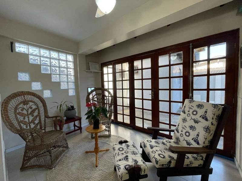Casa em bairro bem povoado o ano inteiro: 14ª foto da galeria de imagens do imóvel