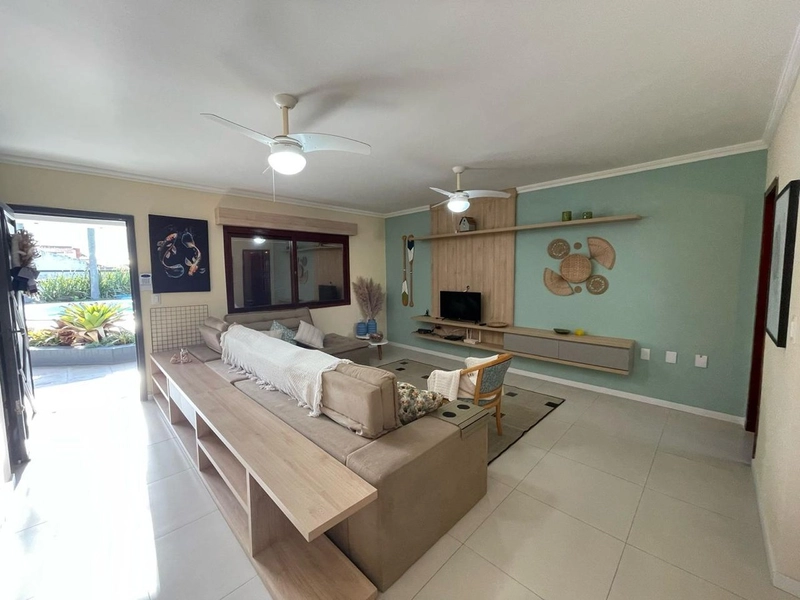 Casa em bairro bem povoado o ano inteiro: 11ª foto da galeria de imagens do imóvel