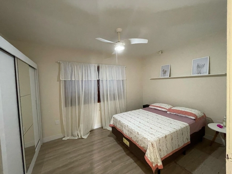 Casa em bairro bem povoado o ano inteiro: 27ª foto da galeria de imagens do imóvel