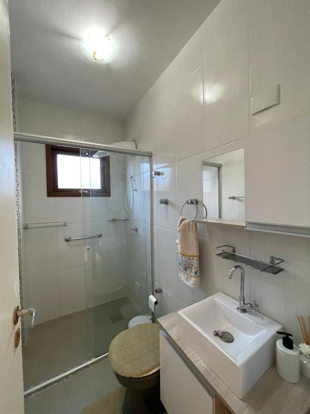 Casa em bairro bem povoado o ano inteiro: 30ª foto da galeria de imagens do imóvel