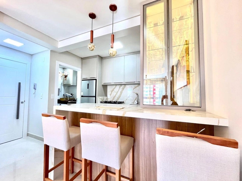 Apartamento mobiliado e decorado no Navegantes com vista mar: 5ª foto da galeria de imagens do imóvel