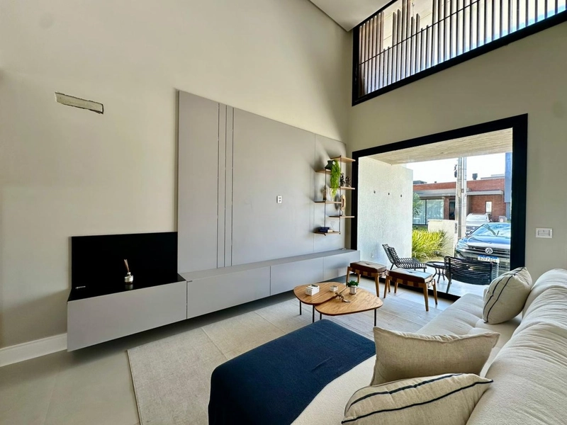 CASA EM CONDOMINIO DE LUXO FECHADO!!!: 4ª foto da galeria de imagens do imóvel