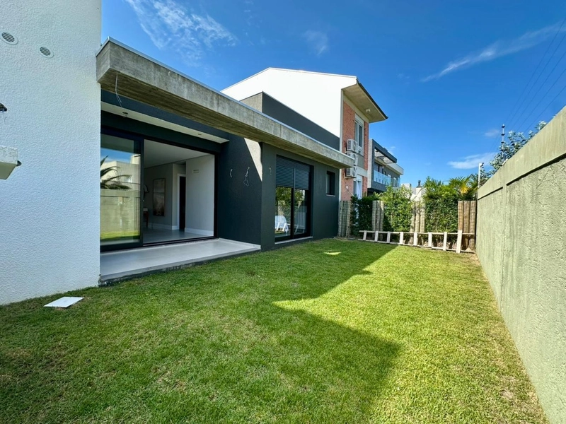 CASA EM CONDOMINIO DE LUXO FECHADO!!!: 11ª foto da galeria de imagens do imóvel