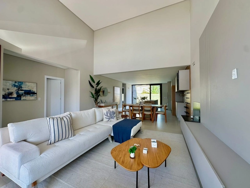 CASA EM CONDOMINIO DE LUXO FECHADO!!!: 2ª foto da galeria de imagens do imóvel