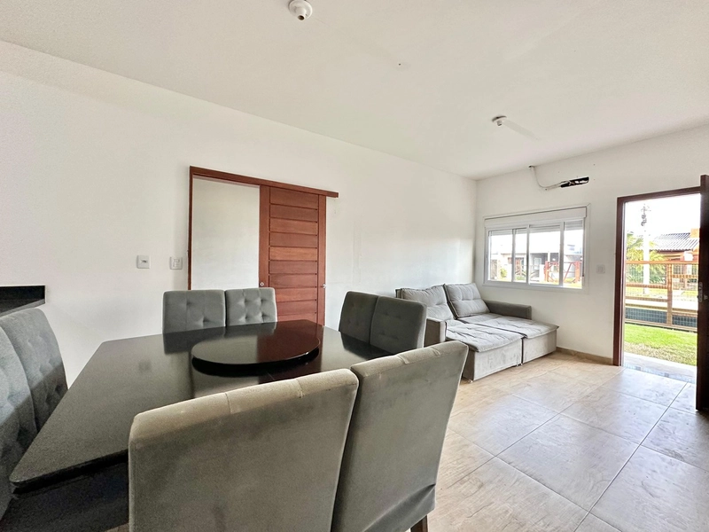 OPORTUNIDADE À VENDA CASA COM TERRENO INTEIRO: 10ª foto da galeria de imagens do imóvel