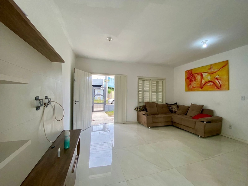 Casa em bairro bem localizado na cidade de capão da canoa: 5ª foto da galeria de imagens do imóvel