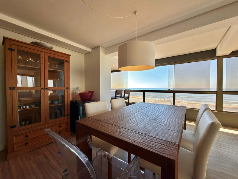 Novidade beira-mar, vista panorâmica de esquina, vista mar 180°: 7ª foto da galeria de imagens do imóvel