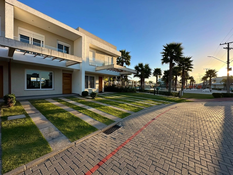 SOBRADO À VENDA CONDOMÍNIO MURANO BEIRA LAGO JUNTO A INFRA: 1ª foto da galeria de imagens do imóvel