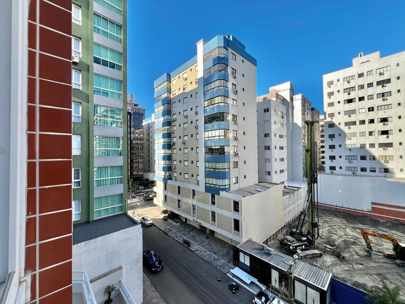 JUNTO A AV. UBIRAJARA: 3ª foto da galeria de imagens do imóvel