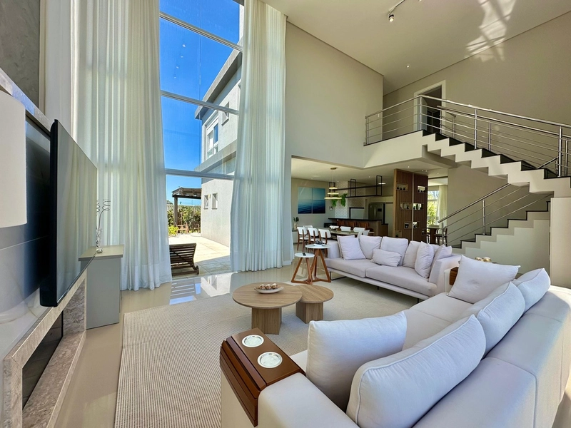 SOBRADO NO CAPÃO ILHAS À VENDA: 3ª foto da galeria de imagens do imóvel