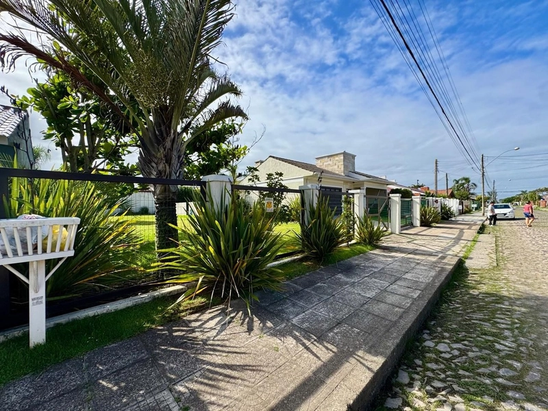 Casa no centro de Xangri-lá a venda!: 5ª foto da galeria de imagens do imóvel
