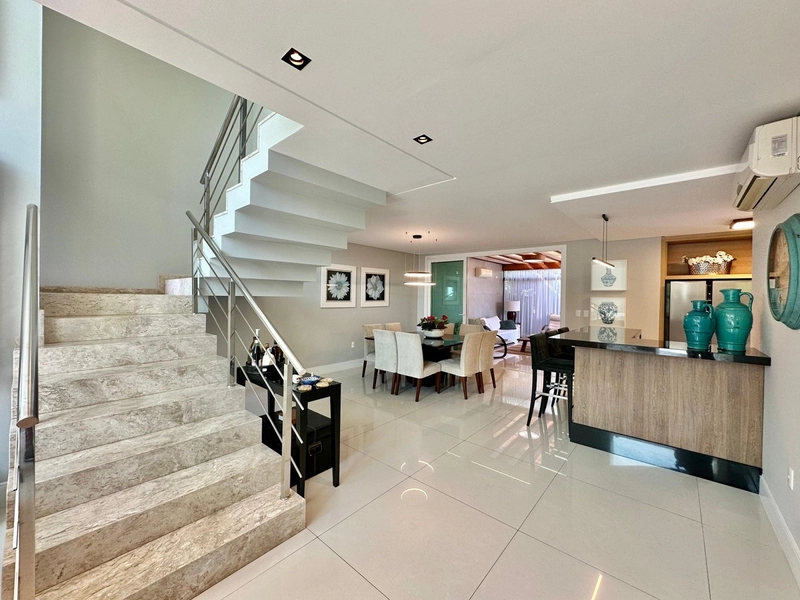 SOBRADO À VENDA!!! OPORTUNIDADE !!!: 6ª foto da galeria de imagens do imóvel