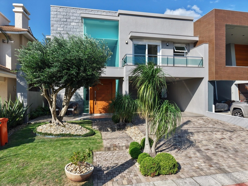 SOBRADO À VENDA!!! OPORTUNIDADE !!!