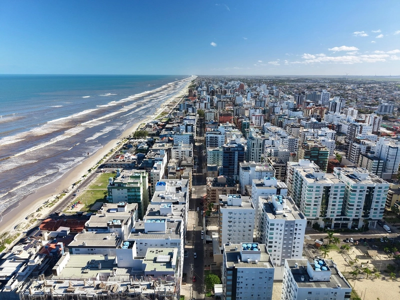 APARTAMENTO AMPLO COM SACADA DE FRENTE, JUNTO AO MAR: 21ª foto da galeria de imagens do imóvel