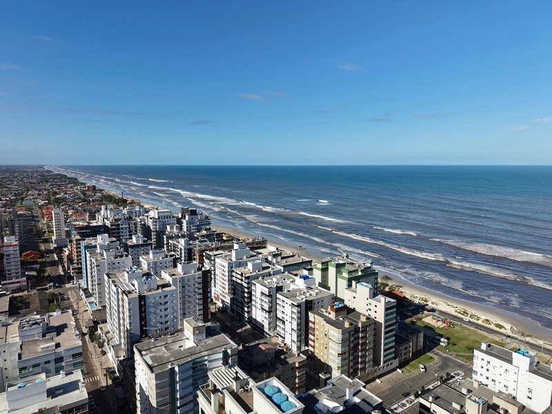 APARTAMENTO AMPLO COM SACADA DE FRENTE, JUNTO AO MAR: 18ª foto da galeria de imagens do imóvel