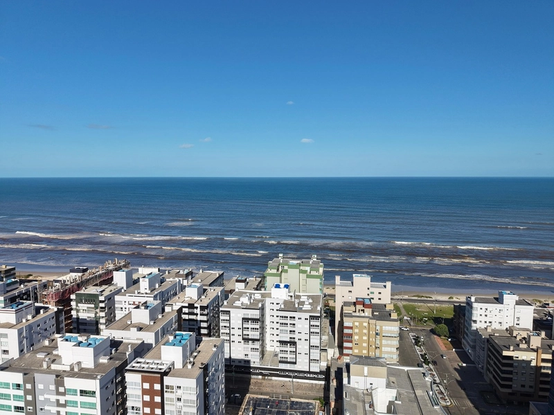 APARTAMENTO AMPLO COM SACADA DE FRENTE, JUNTO AO MAR: 17ª foto da galeria de imagens do imóvel
