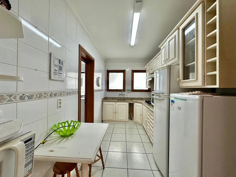 OPORTUNIDADE JUNTO AO MAR E PRAÇA LUIZ BASSANI !: 13ª foto da galeria de imagens do imóvel