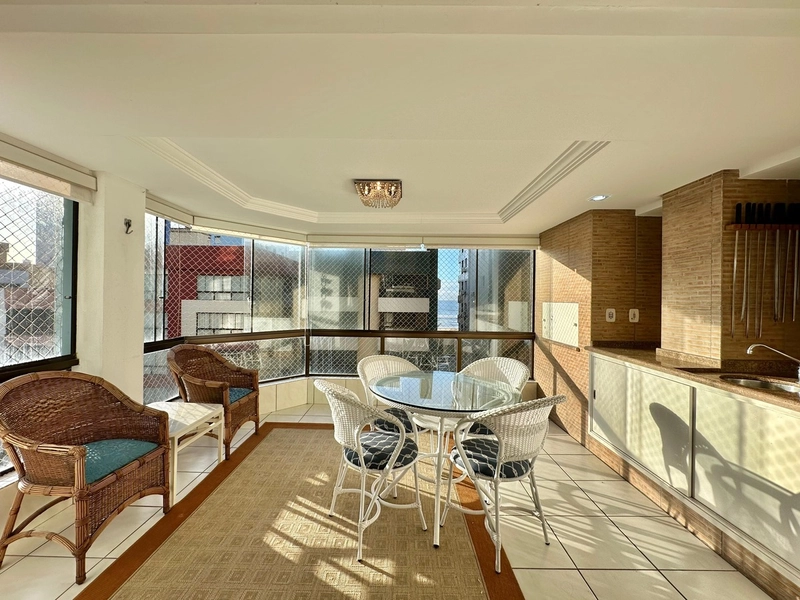 OPORTUNIDADE JUNTO AO MAR E PRAÇA LUIZ BASSANI !: 6ª foto da galeria de imagens do imóvel