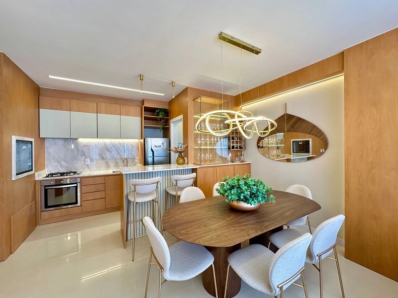 AMPLO APARTAMENTO COM INFRASTRUTURA COMPLETA: 8ª foto da galeria de imagens do imóvel