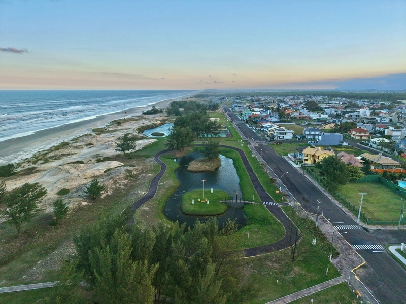 LOTES JUNTO AO MAR EM CAPÃO DA CANOA: 16ª foto da galeria de imagens do imóvel