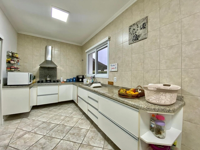 SOBRADO EM CONDOMÍNIO FECHADO – COMPLETO, MOBILIADO E DECORADO!: 22ª foto da galeria de imagens do imóvel