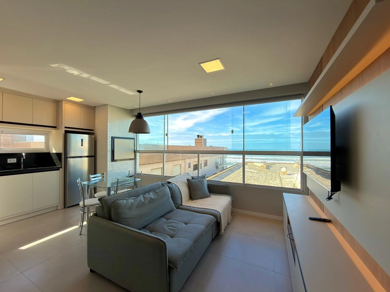 APARTAMENTO À VENDA COM VISTA INCRÍVEL PARA O MAR