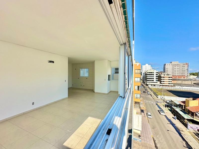 APARTAMENTO À VENDA SACADA DE FRENTE EM CAPÃO DA CANOA!: 3ª foto da galeria de imagens do imóvel