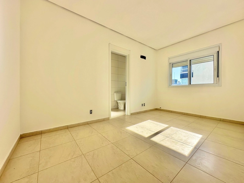 APARTAMENTO À VENDA SACADA DE FRENTE EM CAPÃO DA CANOA!: 11ª foto da galeria de imagens do imóvel