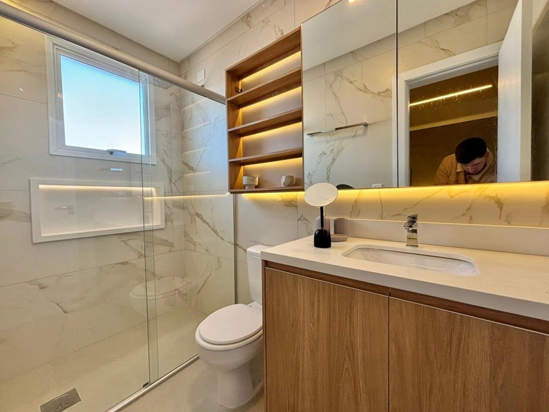 APARTAMENTO COM VISTA CINEMATOGRÁFICA PARA O MAR!: 10ª foto da galeria de imagens do imóvel