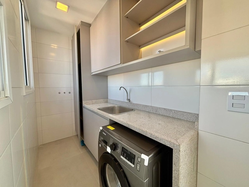 APARTAMENTO COM VISTA CINEMATOGRÁFICA PARA O MAR!: 11ª foto da galeria de imagens do imóvel