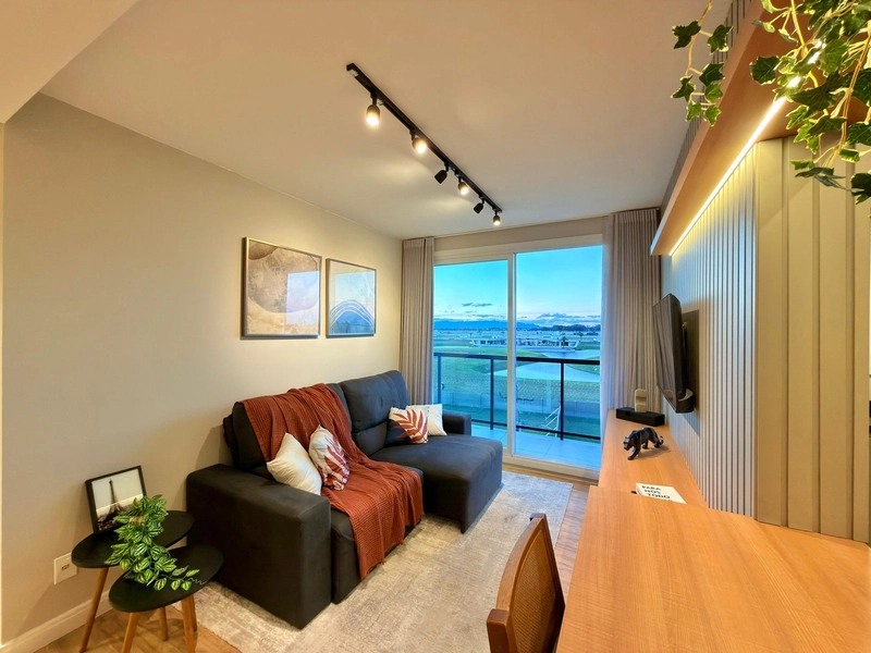 APARTAMENTO À VENDA EM XANGRI-LÁ - NOVIDADE MOBILIADO E DECORADO: 2ª foto da galeria de imagens do imóvel