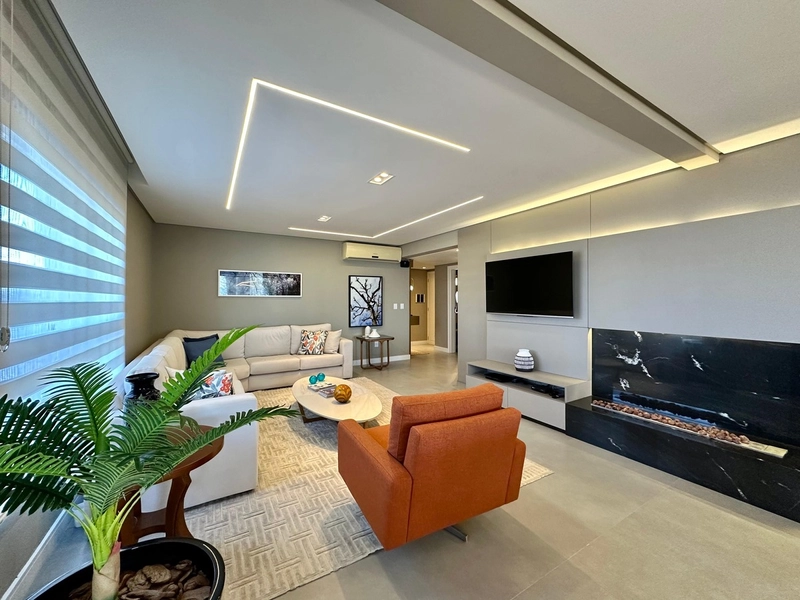 AMPLO APARTAMENTO DE FRENTE PARA O MAR E COM VISTA LIBERADA TANTO PARA: 3ª foto da galeria de imagens do imóvel