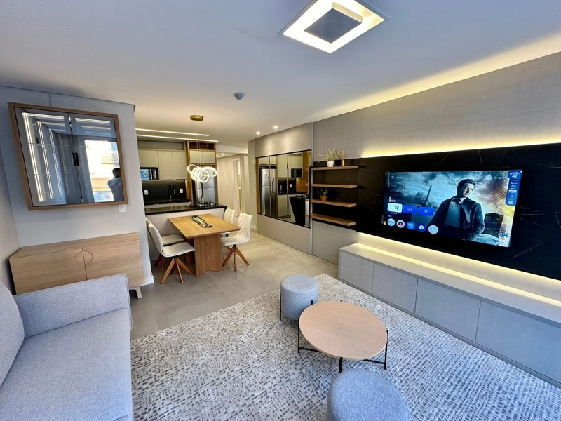 APARTAMENTO À VENDA