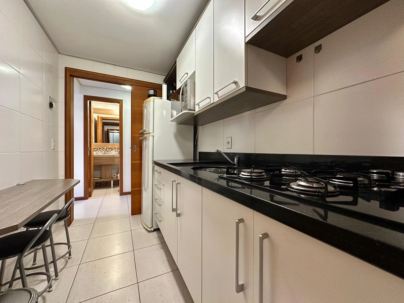 AMPLO APARTAMENTO DE FRENTE VISTA LIBERADA TANTO PARA PARA SERRA!: 12ª foto da galeria de imagens do imóvel