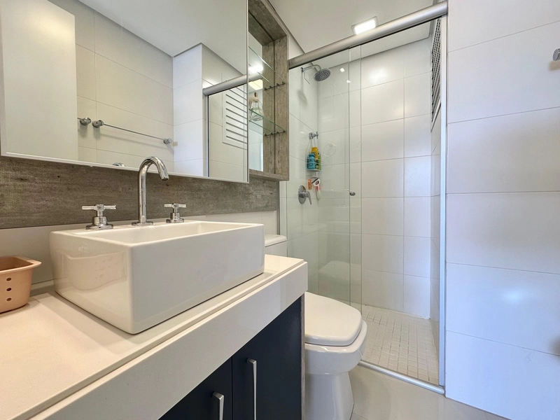 APARTAMENTO 02 DORMITÓRIOS À VENDA FRENTE PRAÇA TIARAJU!!: 17ª foto da galeria de imagens do imóvel