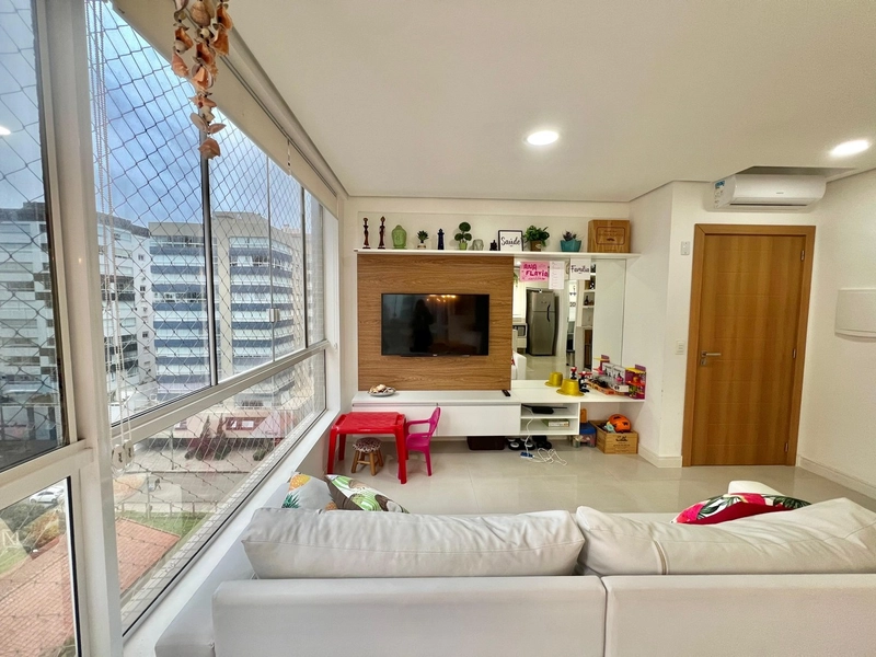 02 dormitórios no Navegantes com Infraestrutura: 1ª foto da galeria de imagens do imóvel