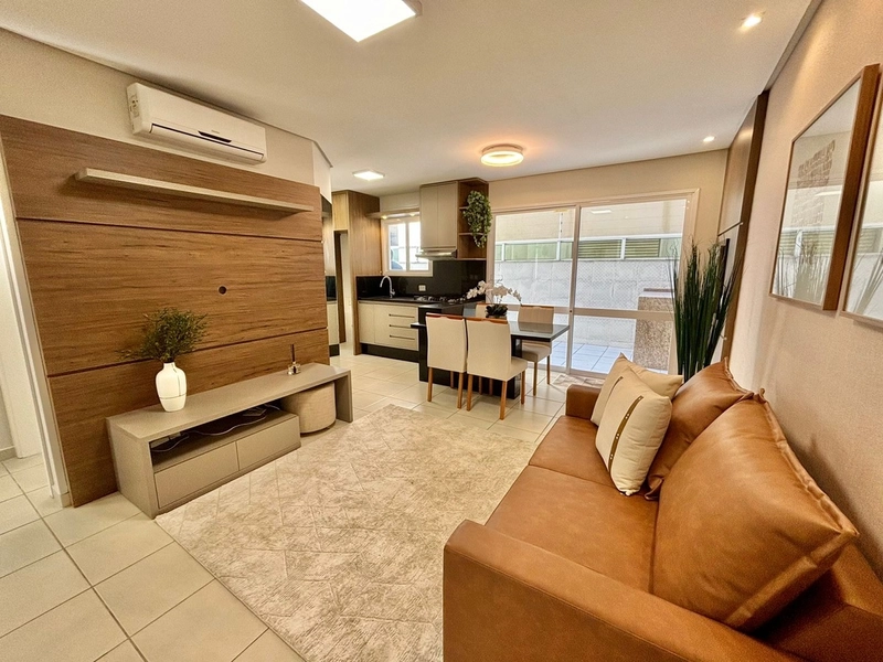 EXCLUSIVO TERRAÇO, JUNTO A PRAÇA FLAVIO BOIANOVSKI