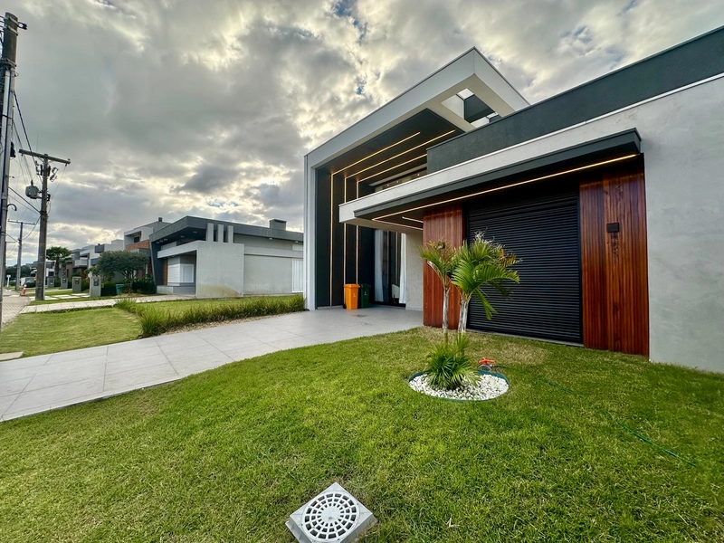 CASA EM CONDOMÍNIO FECHADO!: 3ª foto da galeria de imagens do imóvel
