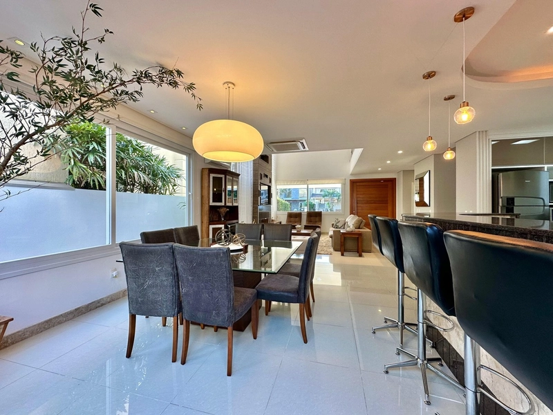 NOVIDADE A VENDA NO CONDADO: 7ª foto da galeria de imagens do imóvel