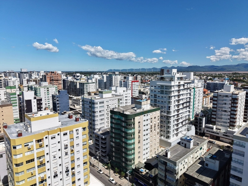 APARTAMENTO NO CORAÇÃO DA CIDADE, JUNTO AO MAR E COM SACADA AMPLA: 25ª foto da galeria de imagens do imóvel