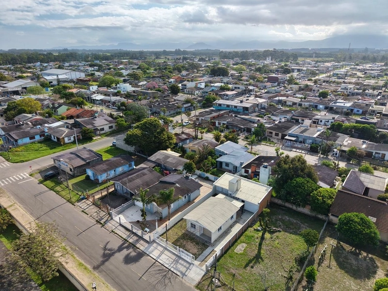 CASA À VENDA EM CAPÃO DA CANOA: 19ª foto da galeria de imagens do imóvel