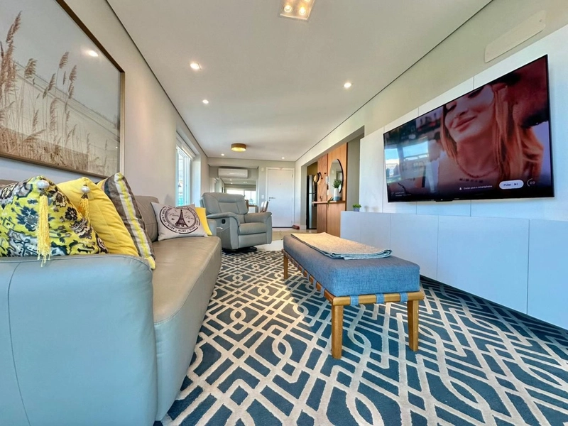 APARTAMENTO À VENDA NA AVENIDA CENTRAL DE ATLÂNTIDA!: 3ª foto da galeria de imagens do imóvel
