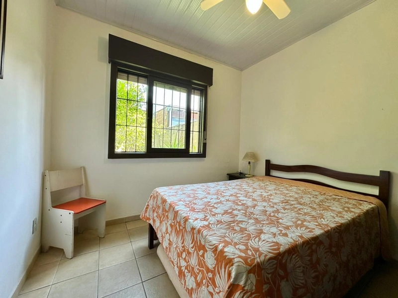 CASA COM 3 TERRENOS APENAS 2 QUADRAS DO MAR: 17ª foto da galeria de imagens do imóvel