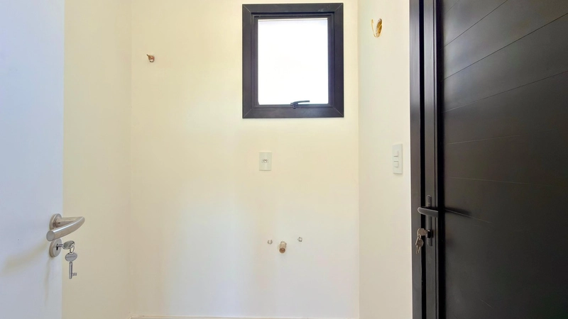 CASA AMPLA COM PISCINA - 2 QUADRAS DO MAR!!: 11ª foto da galeria de imagens do imóvel