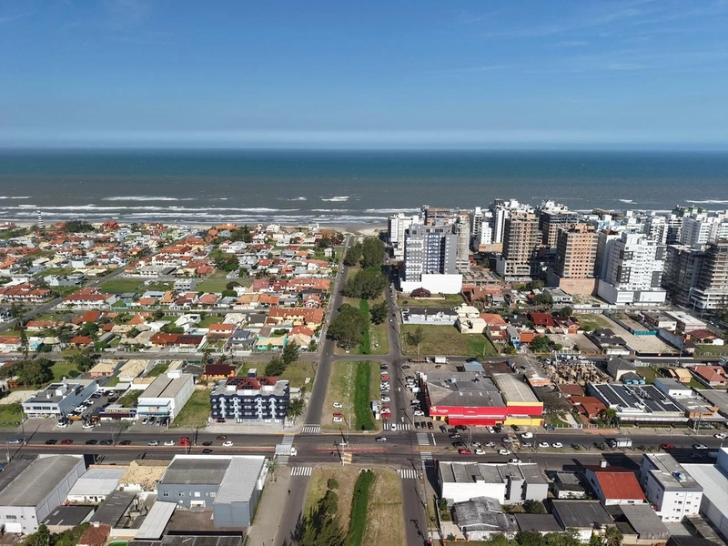 SOBRADO À VENDA EM CAPÃO DA CANOA, JUNTO AO MAR: 21ª foto da galeria de imagens do imóvel
