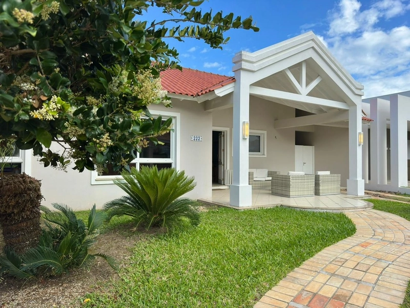 CASA À VENDA JUNTO AO MAR CONDOMÍNIO XANGRI-LÁ VILLAS RESORT!!!: 2ª foto da galeria de imagens do imóvel